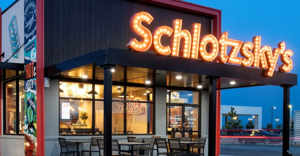 Schlotzskys-franchise_photo-3285
